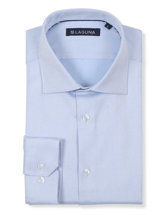 Cut away collar with chisel cuff
